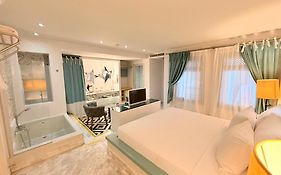 Marge Hotel Adult Only 12 Plus